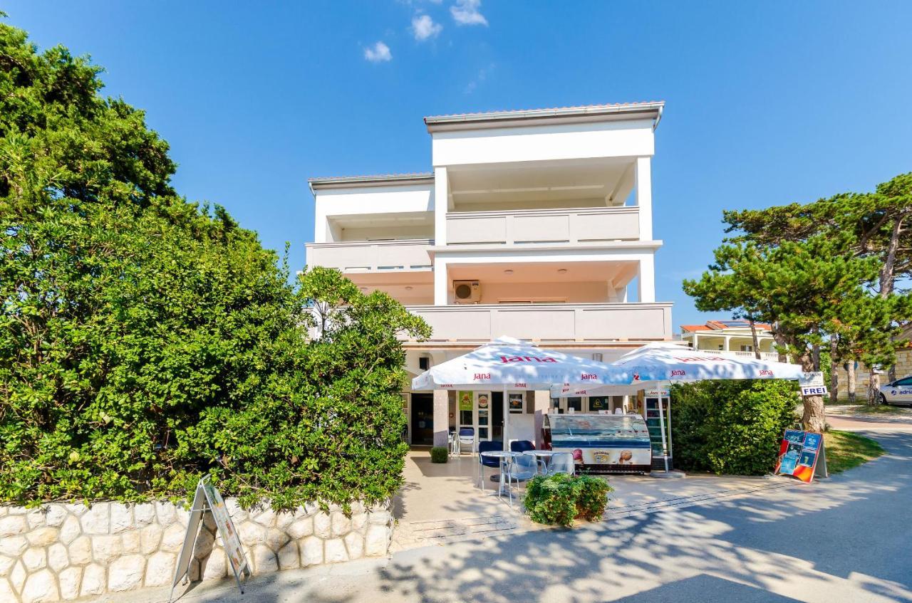 Apartments Ruza-Rajska Beach 로파르 외부 사진