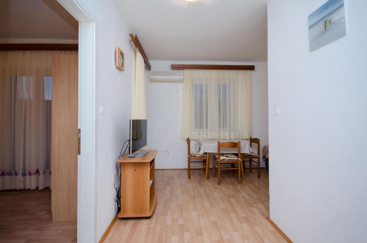 Apartments Ruza-Rajska Beach 로파르 외부 사진