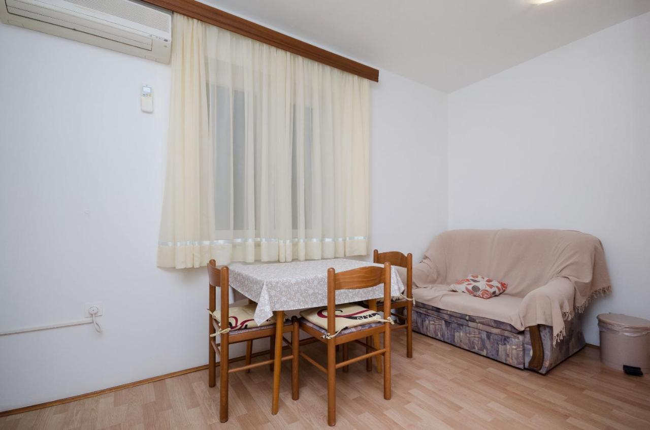 Apartments Ruza-Rajska Beach 로파르 외부 사진